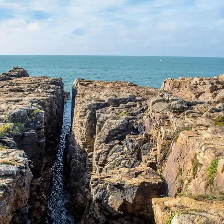 Vue Avec Piscine Chauffee Et Parking Gratuit - Fr-1-92-916 Apartmán Les Sables-dʼOlonne