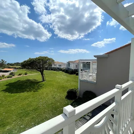 Vue Avec Piscine Chauffee Et Parking Gratuit - Fr-1-92-916 Les Sables-dʼOlonne